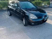 Usado Renault Clio II 65 CV (47 kW) 2009 Negro Utilitario