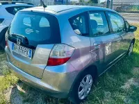Usata Honda Jazz 90 CV (66 kW) 2009 Grigio Utilitaria