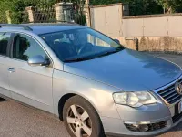 Usata VW Passat 110 CV (80 kW) 2009 Bluazzurro Station wagon