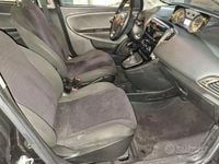Usata Lancia Ypsilon 60 CV (44 kW) 2015 Nero Utilitaria