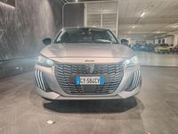 Usata Peugeot 208 Allure 102 CV (75 kW) 2025 Grigio Utilitaria