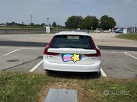 Usata Volvo V90 190 CV (139 kW) 2017 Bianco Station wagon