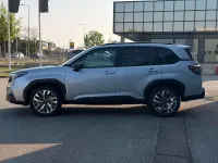 Nuevo Subaru Forester Premium 136 CV (100 kW) 2026 Plateado SUV