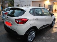 Usata Renault Captur 90 CV (66 kW) 2014 Bianco SUV