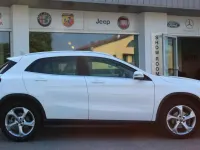 Usata Mercedes GLA200 136 CV (100 kW) 2018 Bianco SUV