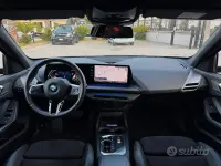 Usata BMW 118 Shadowline 150 CV (110 kW) 2025 Skyscraper grey metallic Utilitaria