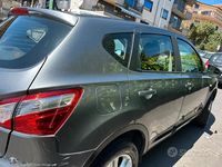 Usata Nissan Qashqai 131 CV (96 kW) 2014 Grigio SUV