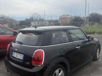 Usata Mini ONE 75 CV (55 kW) 2015 Utilitaria