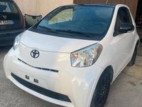 Usata Toyota iQ 98 CV (72 kW) 2009 Bianco Utilitaria