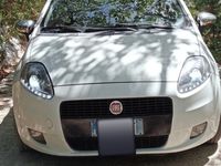 Usata Fiat Grande Punto 90 CV (66 kW) 2009 Bianco Utilitaria