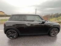 Begagnad Mini ONE 75 HK (55 kW) 2019 Halvkombi