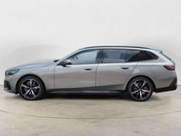 Usata BMW 520 M Sport 197 CV (144 kW) 2024 Grigio Station wagon