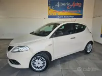 Usata Lancia Ypsilon Platinum 69 CV (50 kW) 2017 Marrone Utilitaria