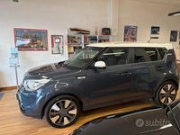 Usata Kia Soul 136 CV (100 kW) 2016 Grigio SUV