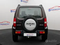 Usata Suzuki Jimny 86 CV (63 kW) 2015 Nero SUV