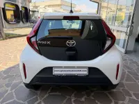 Usata Toyota Aygo X Active 72 CV (52 kW) 2022 Bianco SUV