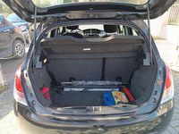 Usata Lancia Ypsilon Gold 69 CV (50 kW) 2018 Nero Utilitaria