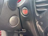 Usata Nissan Juke 110 CV (80 kW) 2014 Rosso SUV