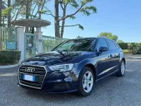Usata Audi A3 116 CV (85 kW) 2017 Blu Utilitaria