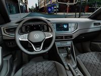 Nuova VW Taigo R-line Plus 115 CV (84 kW) 2026 Pure white nero SUV