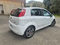 Usata Fiat Grande Punto 95 CV (69 kW) 2006 Bianco Utilitaria