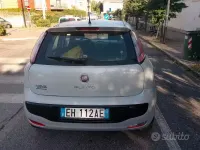 Usata Fiat Punto Evo Active 77 CV (56 kW) 2011 Bianco Utilitaria