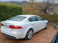 Usata Jaguar XE Pure 179 CV (131 kW) 2016 Bianco Berlina
