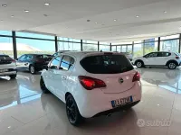 Usata Opel Corsa Edition 90 CV (66 kW) 2015 Bianco Utilitaria