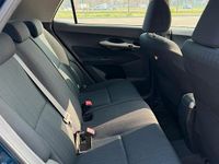 Usata Toyota Auris 2006 Blu Utilitaria