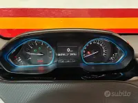 Usata Peugeot 2008 130 CV (95 kW) 2017 SUV