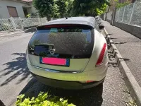 Usata Lancia Delta 120 CV (88 kW) 2012 Bianco Utilitaria