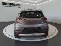 Usata Renault Captur Equilibre 101 CV (74 kW) 2023 Dark metal grey SUV