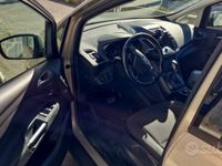 Begagnad Ford C-MAX 120 HK (88 kW) 2017 Grå Minibuss