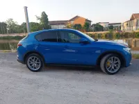 Usata Alfa Romeo Stelvio Executive 210 CV (154 kW) 2017 Blu SUV