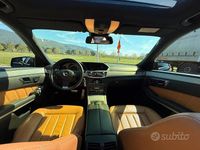 Usata Mercedes E350 270 CV (198 kW) 2009 Nero Berlina