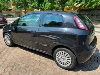 Usata Fiat Grande Punto 75 CV (55 kW) 2010 Nero Utilitaria