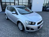 Usata Chevrolet Aveo LTZ 101 CV (74 kW) 2012 Grigio Berlina