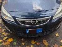Usata Opel Astra Cosmo 110 CV (80 kW) 2010 Berlina