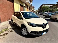 Usata Renault Captur 90 CV (66 kW) 2015 Beige SUV