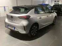 Usata Opel Corsa 101 CV (74 kW) 2025 Argento Utilitaria