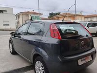 Usata Fiat Punto Lounge 77 CV (56 kW) 2016 Grigio Utilitaria
