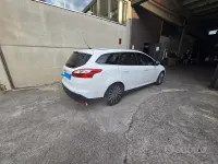 Usata Ford Focus 116 CV (85 kW) 2013 Bianco Berlina