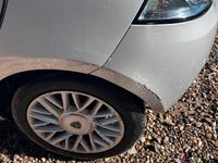 Usata Lancia Ypsilon 69 CV (50 kW) 2015 Grigio Utilitaria