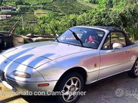 Usata Mazda MX5 116 CV (85 kW) 1998 Grigio Cabrio