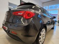 usata Alfa Romeo Giulietta 1.6 JTDm-2 105 CV Exclusive