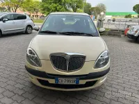 Usata Lancia Ypsilon 60 CV (44 kW) 2005 Beige Utilitaria