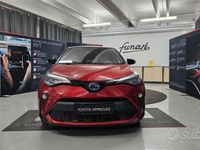 Usata Toyota C-HR Trend 152 CV (111 kW) 2021 Emotional red & black SUV