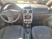 Usata Opel Corsa 2012 Grigio Berlina