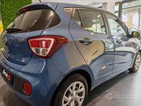 Usata Hyundai i10 Style 67 CV (49 kW) 2017 Blu Utilitaria