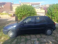 Usata Ford Fiesta 75 CV (55 kW) 1997 Blu Utilitaria